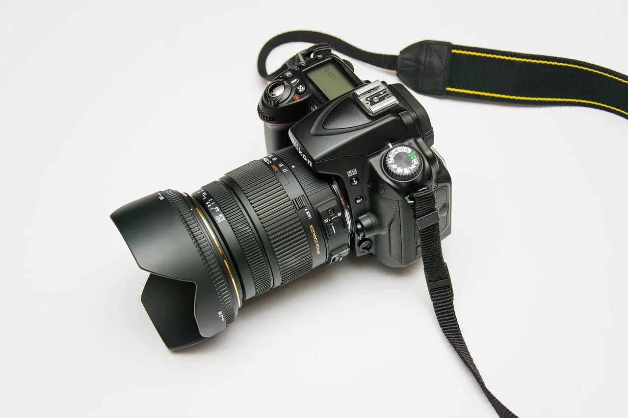 camera, lens, photography, camera equipment, dslr, dslr camera, digital camera, technology, camera, camera, camera, camera, camera. What matters most in livestream creator production workflow