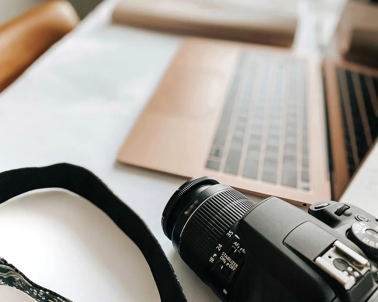 laptop, camera, desk, blogging, blog, office, computer, work, wordpress, design, business, write, working, camera, blogging, blogging, blog, blog, blog, blog, blog, wordpress. Livestream Host Business Structure in Canada: Sole Proprietorship vs Corporation